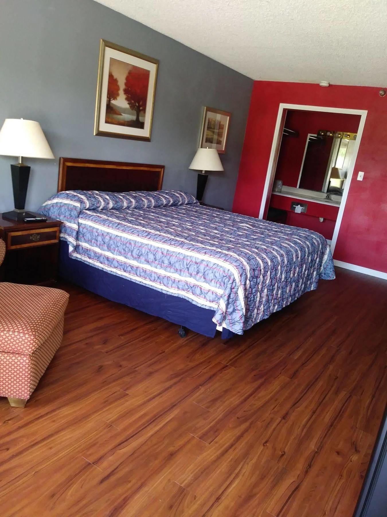 Columbia Lakes Hotel & Conference Center West Columbia Екстер'єр фото